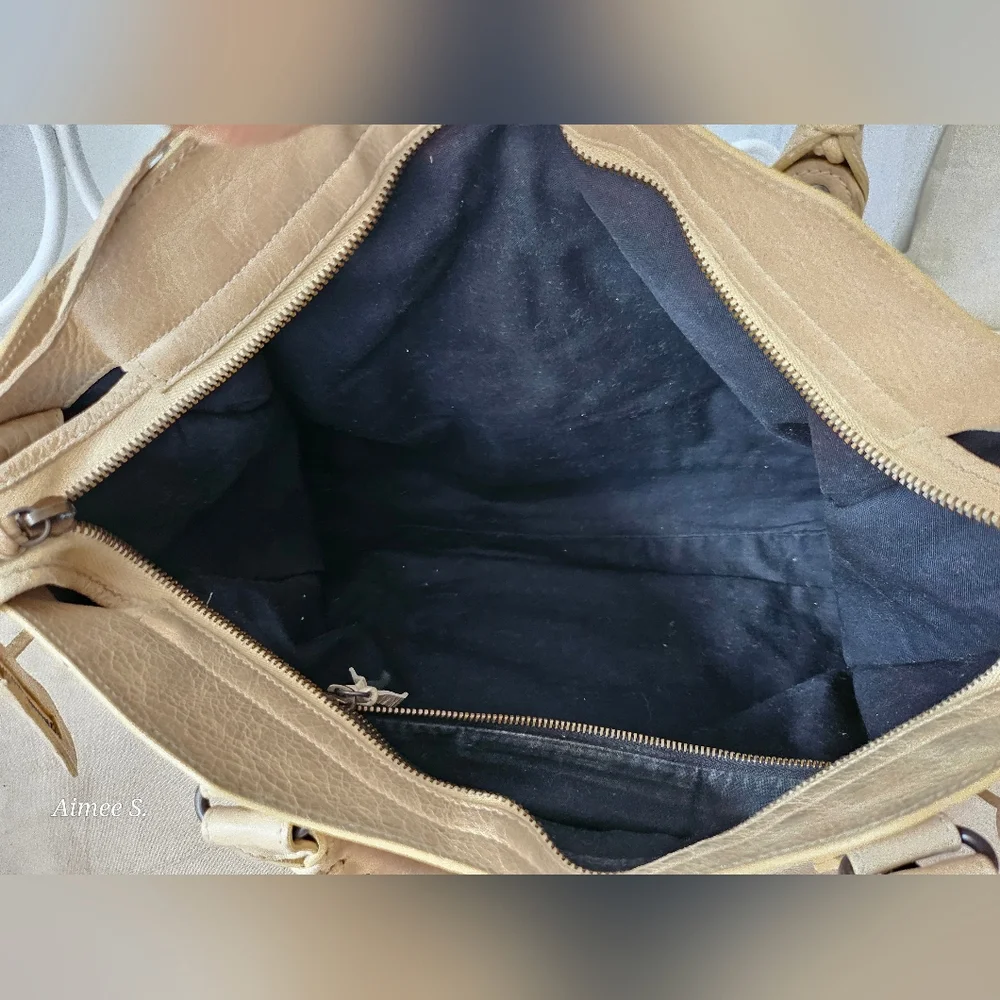 BALENCIAGA City Classic Two-way Bag - Picture 9 of 16